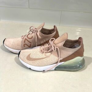 Women's Nike Air Max 270 in Pink / dusty mauve